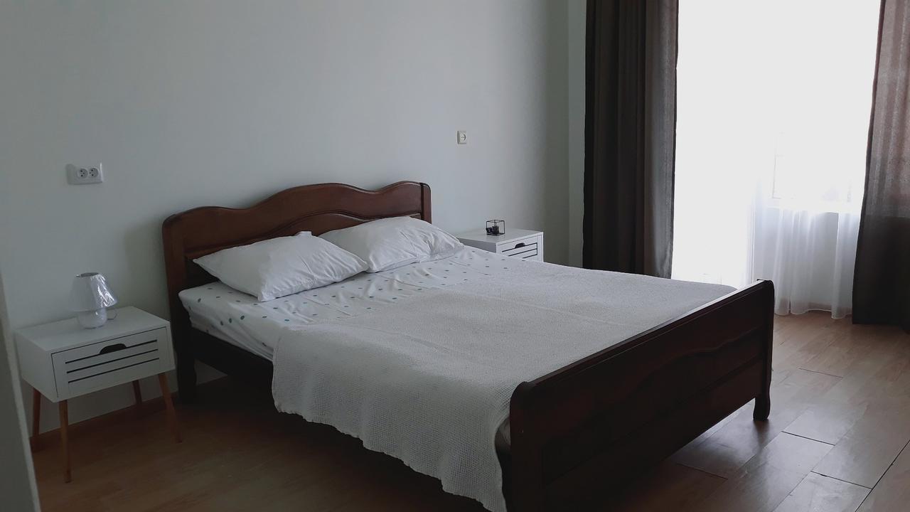 Green Hotel Квариати Екстериор снимка